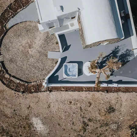 Red Harmony Stone House 펜션