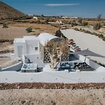 Red Harmony Stone House Akrotírion