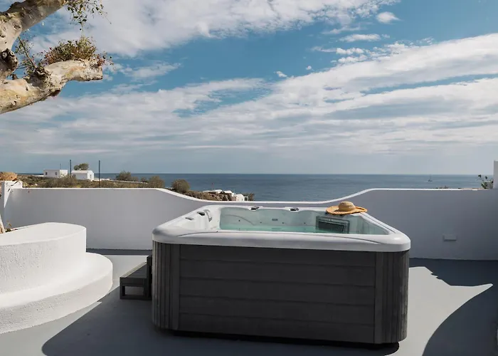 Red Harmony Stone House Feriehus