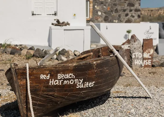 Red Harmony Stone House 度假居 *