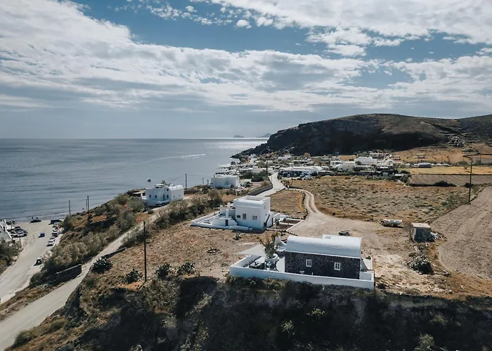 Feriehus Red Harmony Stone House *
