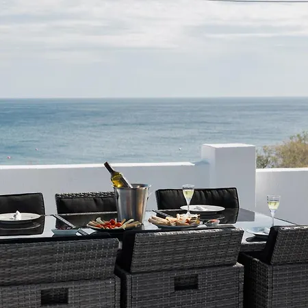 Red Harmony Stone House Casa de Férias Akrotírion