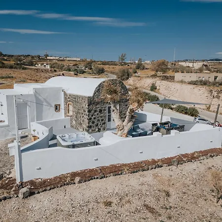 Red Harmony Stone House بيت للعطل Akrotírion